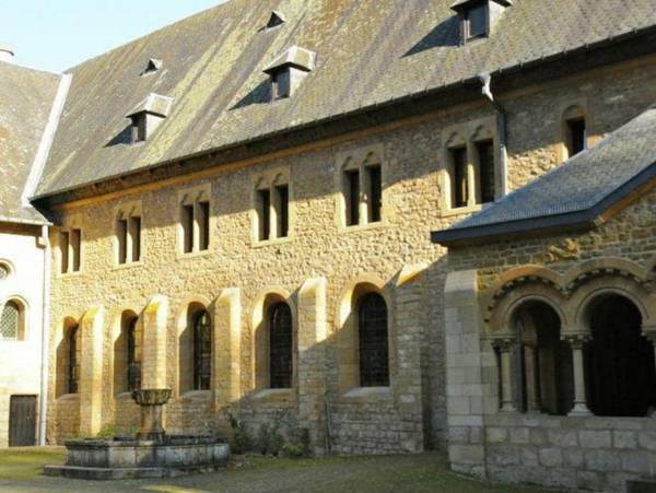 A family home dating back to the end of the 19th century and recently restored