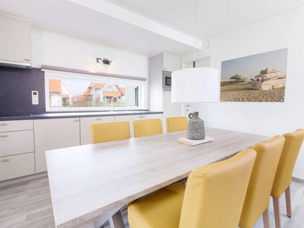 Comfy holiday home beach within walking distance