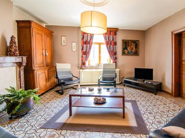 Plush Holiday Home in Matagne La Petite with Private Garden