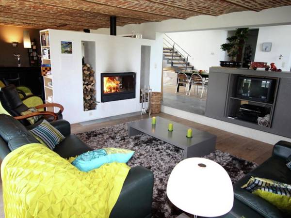 Quaint Holiday Home in Limbourg with Garden