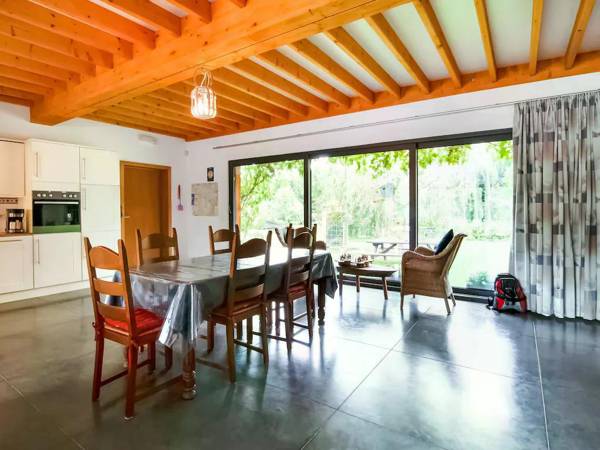 Premium Cottage in Florennes facing a private fish lake in the forest