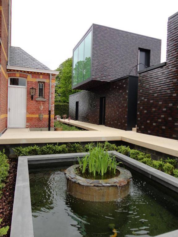 Art Of Dreams Deluxe 4 stars