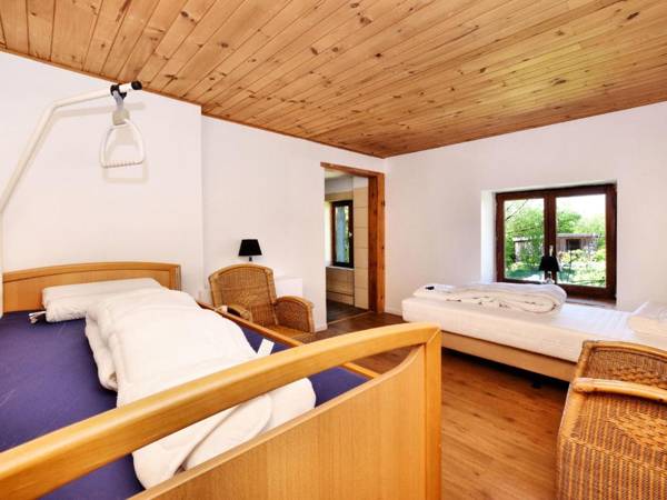 Modern Holiday Home in Meyerode with Terrace