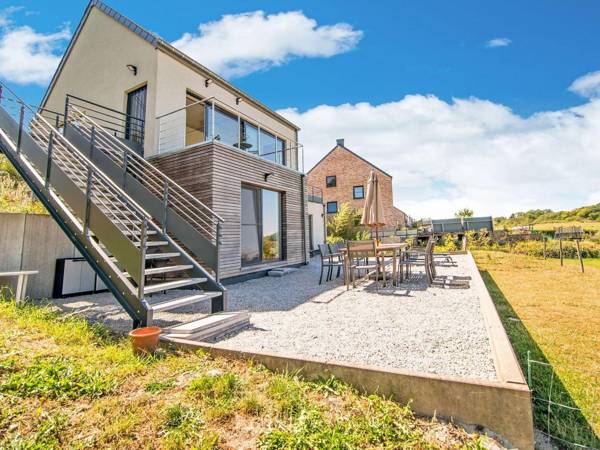 Brand new villa with phenomenal view two terraces and very large garden