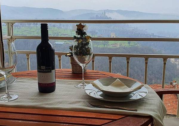 Tsarevets panoramic apartments Veliko Tarnovo