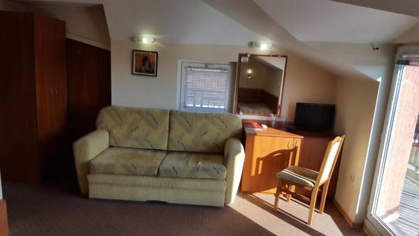 Caprice Family Hotel