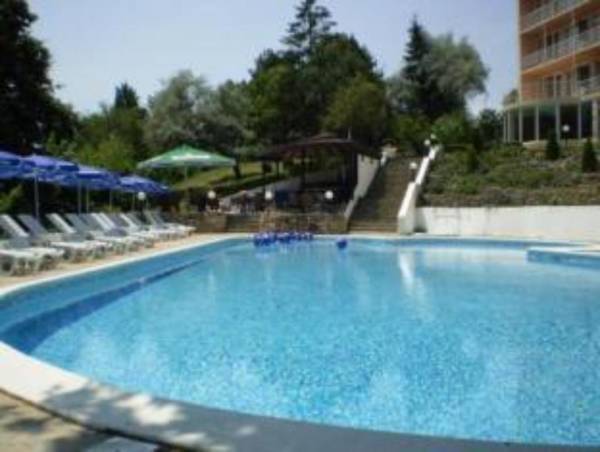 Vezhen Hotel - Free Parking