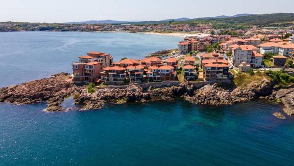 Sozopol Apartment with Sea View