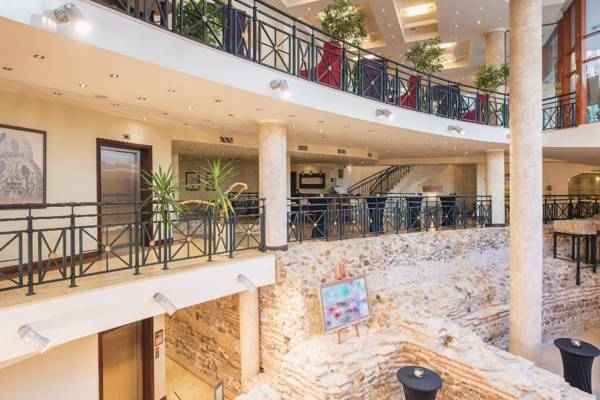 Arena Di Serdica Hotel