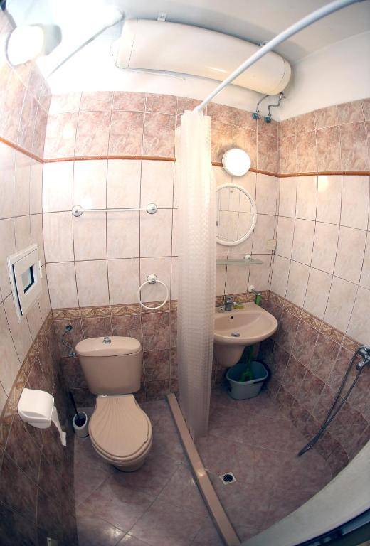 COLORED HOUSE Apartments