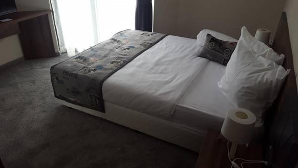 Hotel Novel City