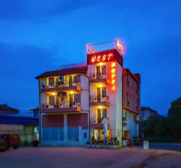 Motel West