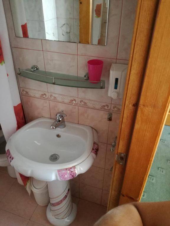 Guest Rooms Grachenovi