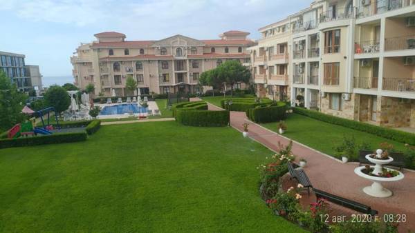 MAISONETTES in Royal Bay Residence and SPA