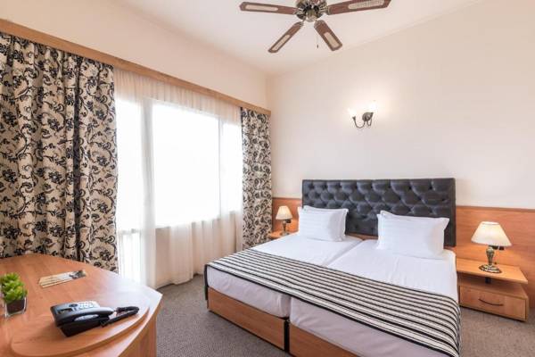 Hotel Lotus