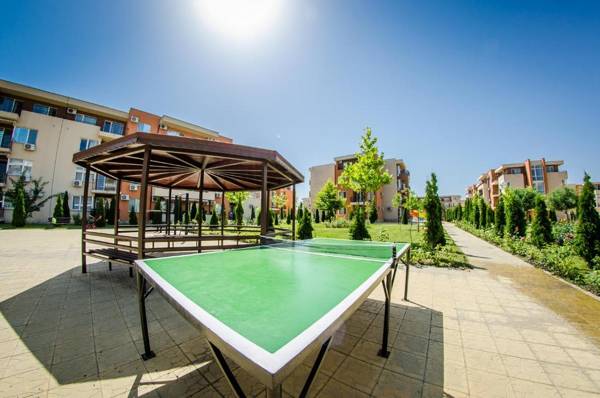 Holiday Garden Resort