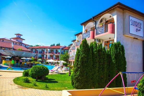 Complex Sunrise by HMG - All Inclusive