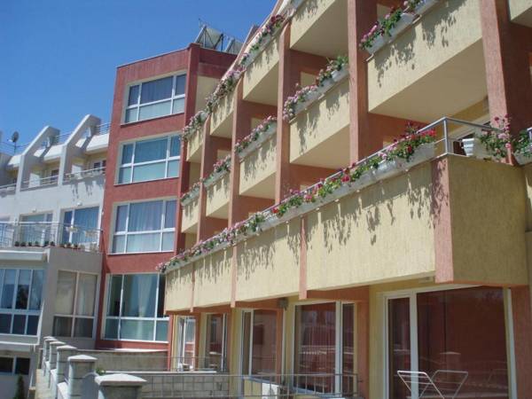 Apartments Einstein - apartments for rent