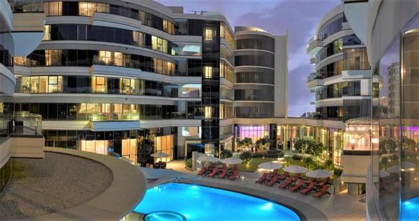 Majestic Arjaan by Rotana