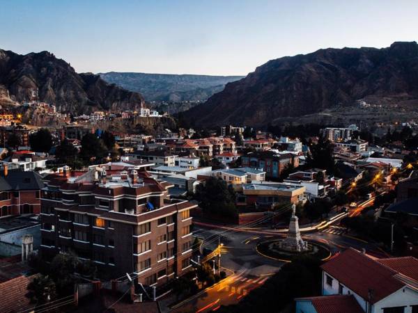 Atix Hotel