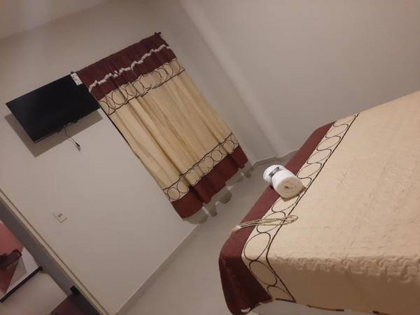 Hostal Oasis Palace