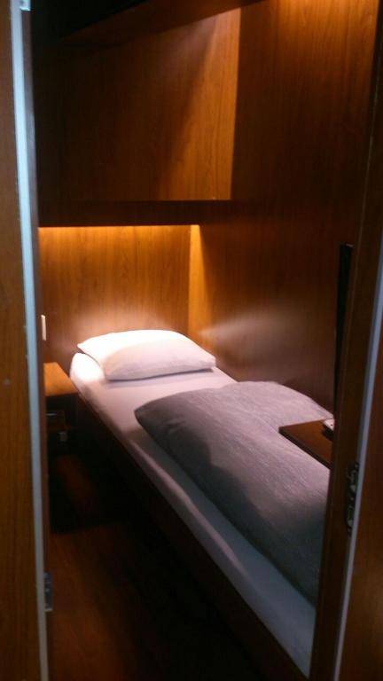 Onkel Inn Airport Sleepbox