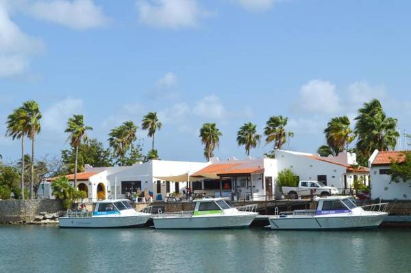 Van der Valk Plaza Beach & Dive Resort Bonaire