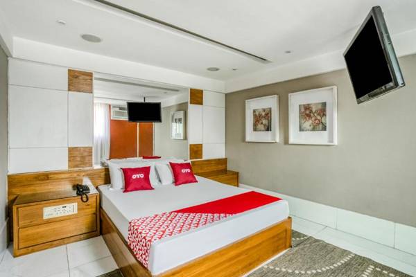 OYO Nobs Hotel São João de Meriti