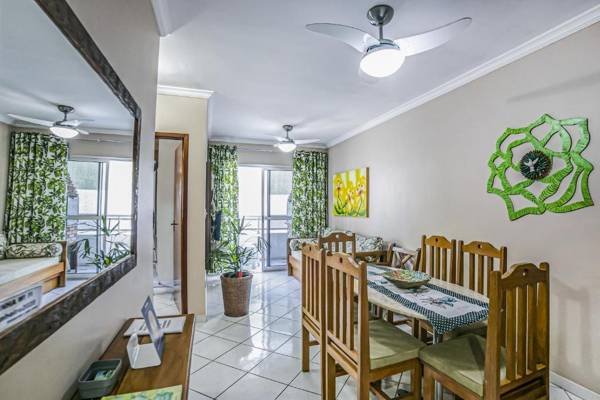 Apto 22E ar condicionado e ventilador 2 quartos churrasqueira elevador e piscina