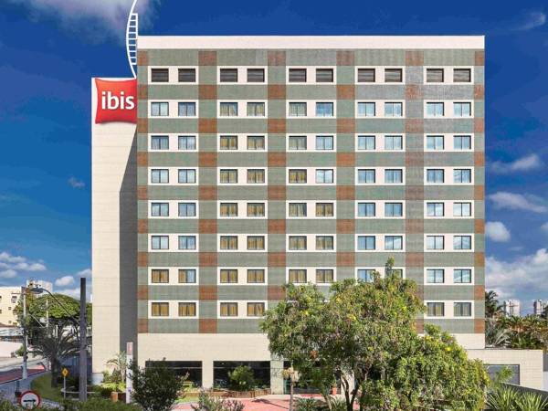 ibis Taubate