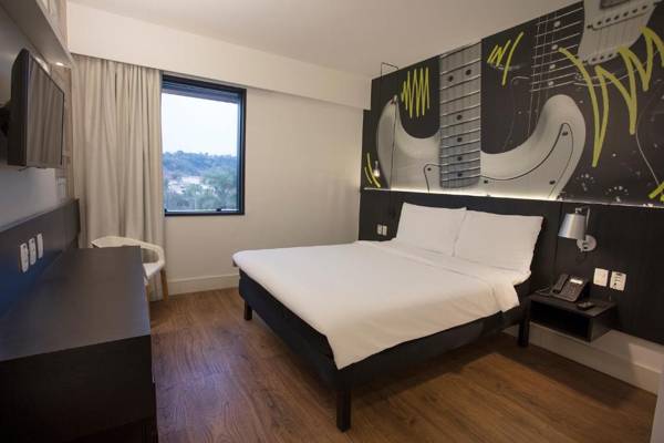 ibis Styles Taubate