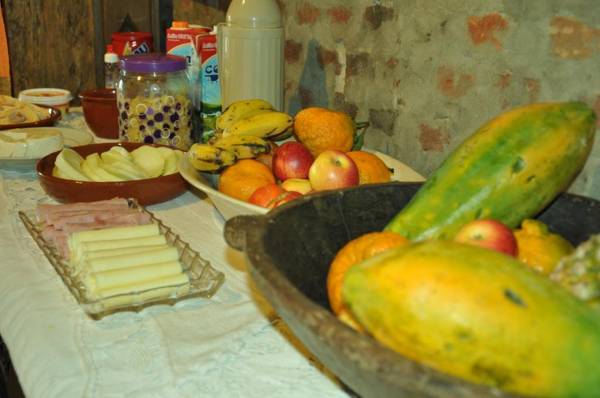 Chalé de Pedra - Hospedaria e Espaço Livre