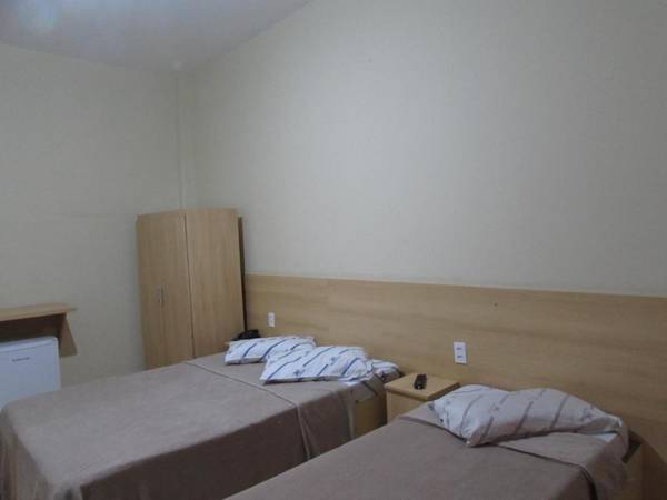 Nébias Palace Hotel  25 de Março Brás  Bom Retiro e Republica "INTERNET FIBRA"