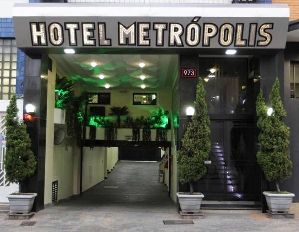HOTEL METROPOLIS