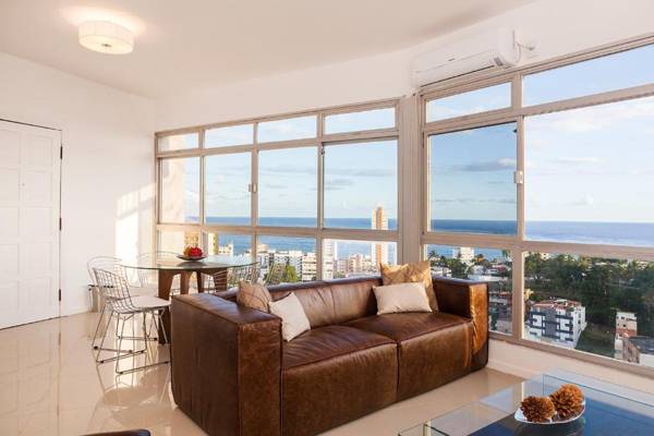 Luxury Surround Sea View Apartment