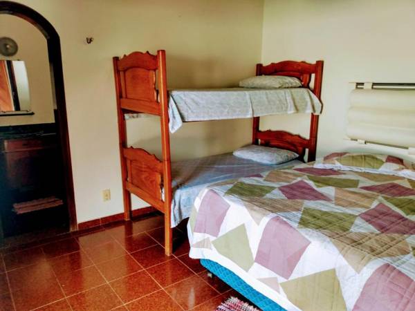 Casa com Piscina 50000 litros Área Gourmet 3 Suites no Destacado Bairro mais Nobre de Salinas