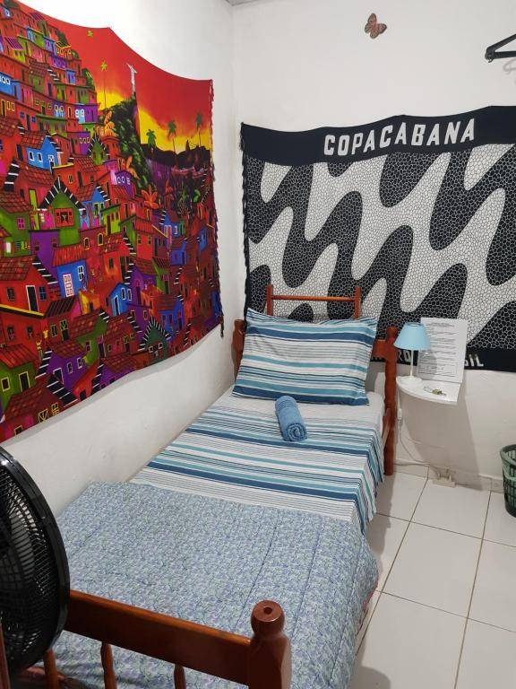 Simple single room Botafogo Copacabana beach