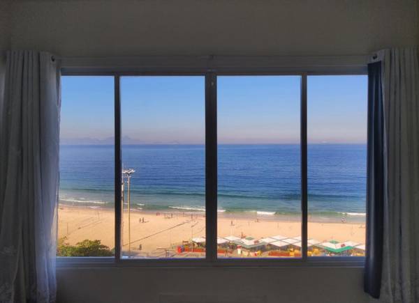 Charmoso Studio na Areia de Copacabana TC801