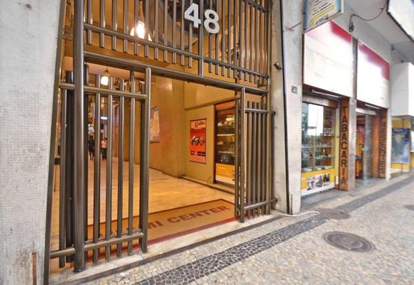 Studio moderno e silencioso no posto 2 em Copacabana!