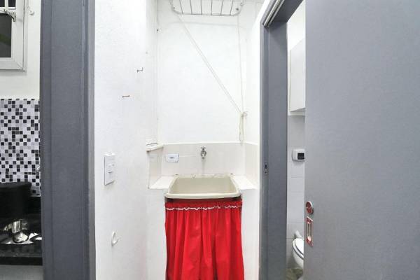 Studio com linda vista para a praia de Copa