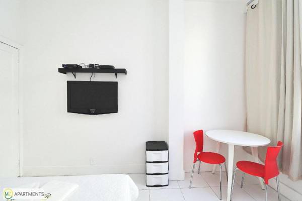 Studio vista mar para 4 pessoas em Copacabana