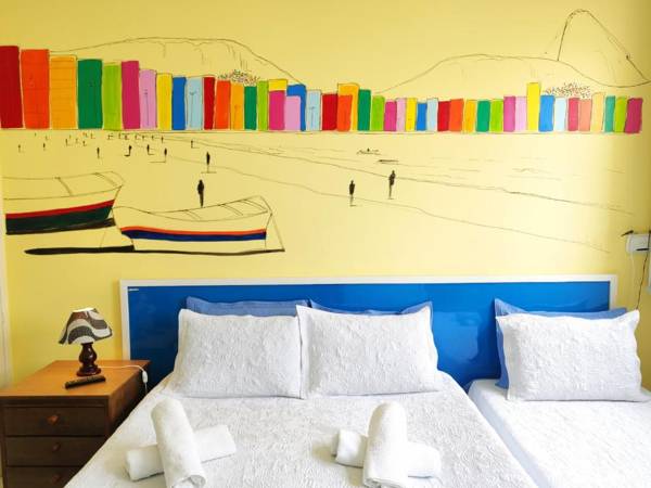 TC1206 Casal na praia de Copacabana