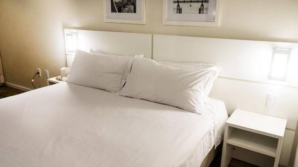 Plaza São Rafael Hotel