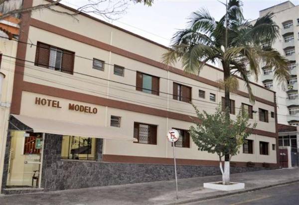 Hotel Modelo