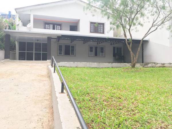 Casa Para Locação
