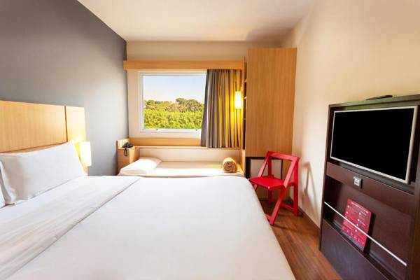 ibis Piracicaba
