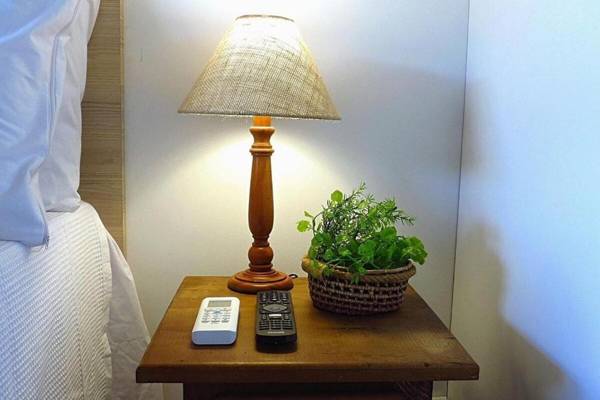 Solar Agua Flats Elegance Flat