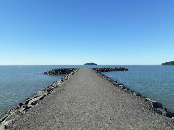 Suítes econômica 250 metros do mar