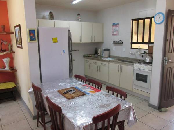 CASA EM PENHA SC PERTO DO BETO CARRERO E DA PRAIA