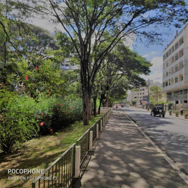 Frente Praca Principal Friburgo a 200 metros do Teleferico